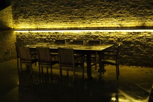 LED GARDEN LIGHTING ON CONTEMPORARY COTSWOLD STONE WALL